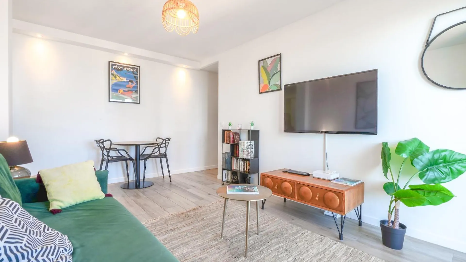 Appart Vue Mer - Proche Monaco ボーソレイユ フランス